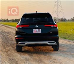 ميتسوبيشي اوتلاندر